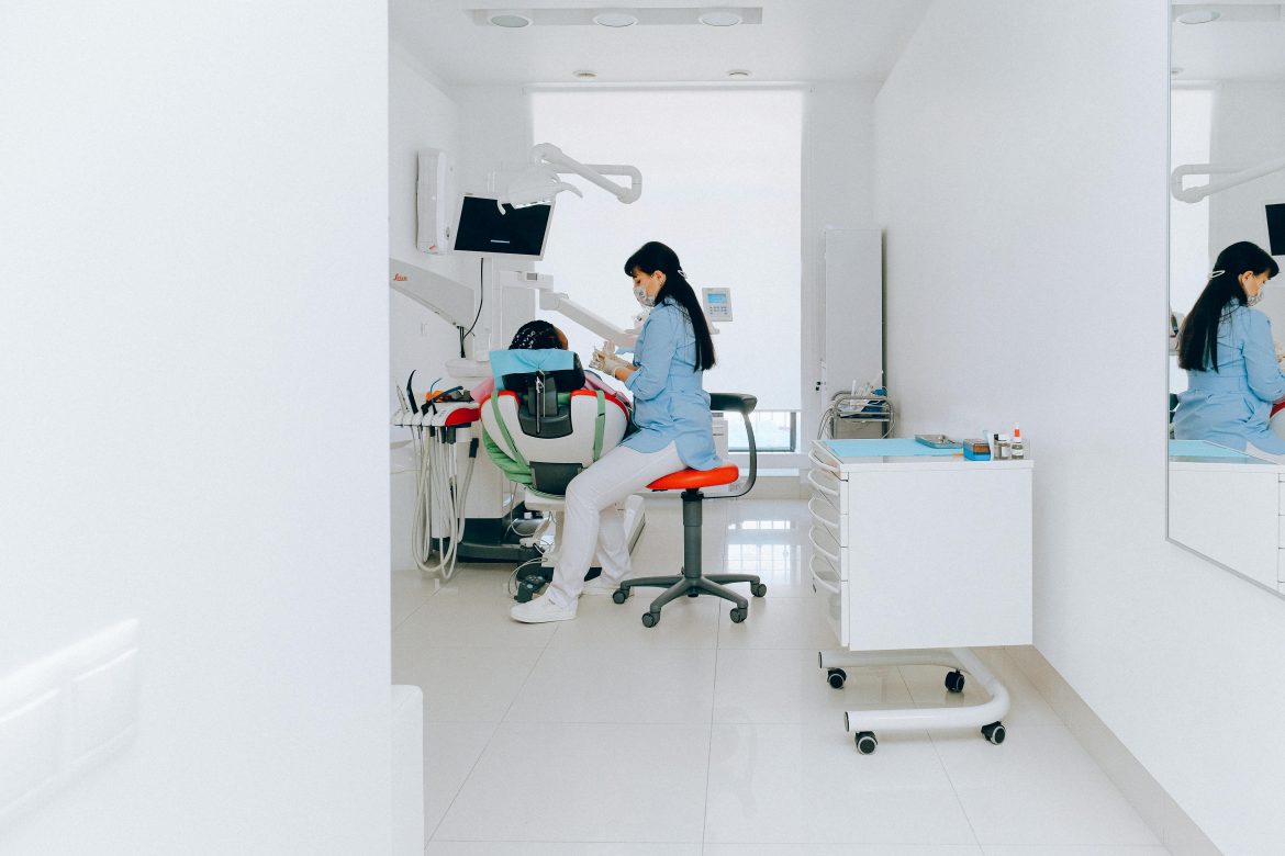 The Role of Local Dental Clinics in Preventative Oral Health Care